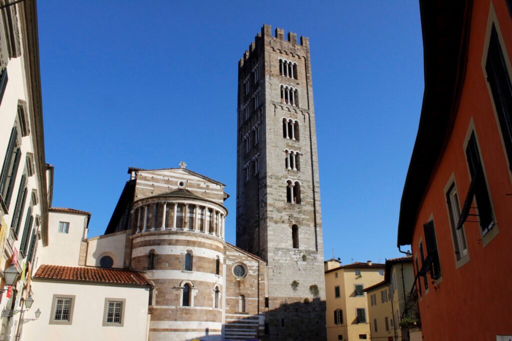 Campanile E Abside Di San Frediano   Foto Ghilardi