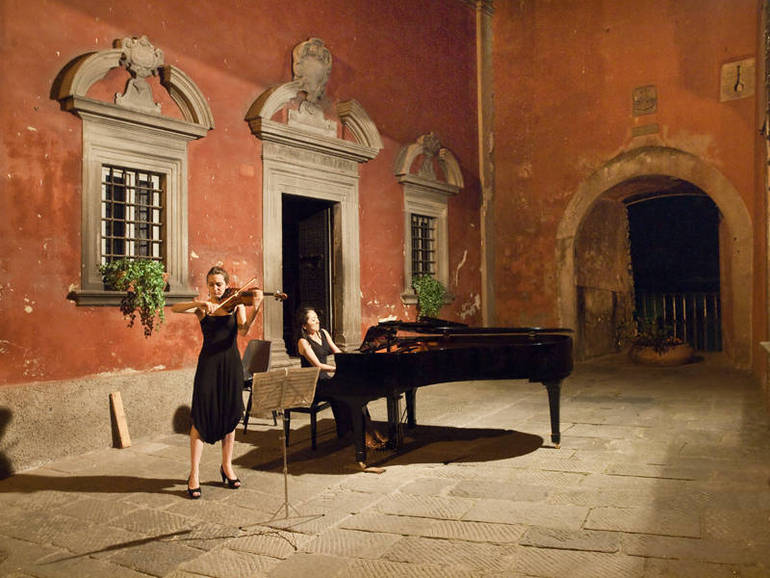 Castelnuovo Garfagnana Academy Music