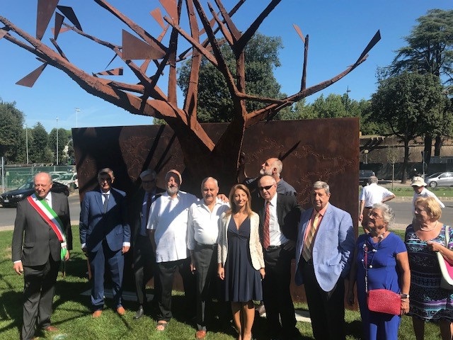Inaugurazione Monumento Oltre Le Radici