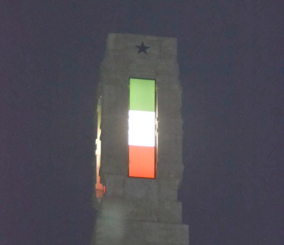 Obelisco Illuminato