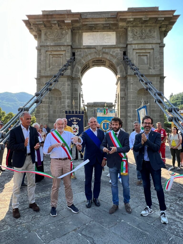 Ponte Delle Catene3