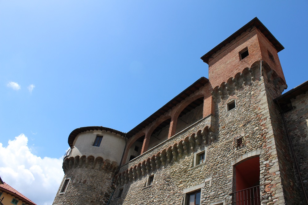 Rocca Ariostesca Castelnuovo   Prospetto Laterale