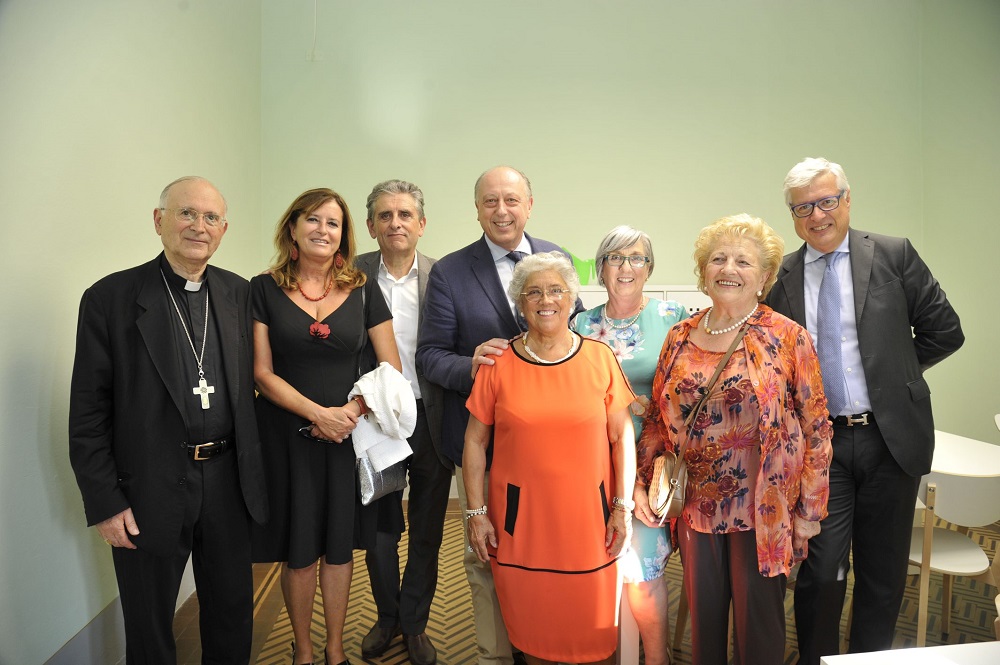 Un Monento Dellinaugurazione
