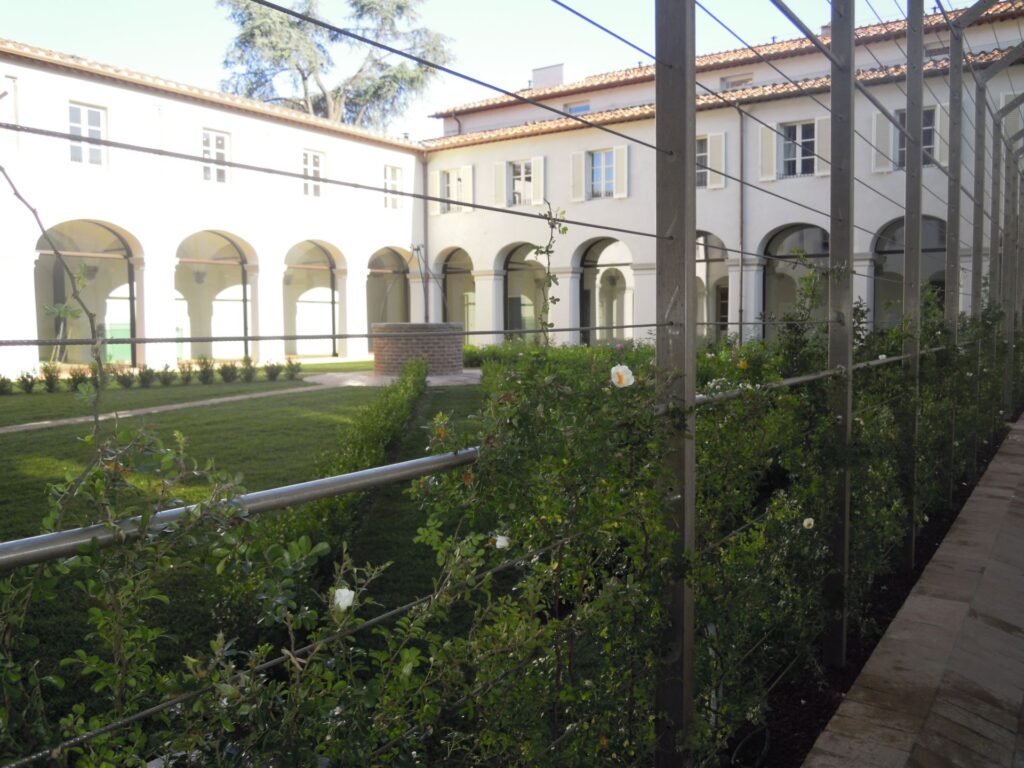 Convento Di S.Francesco  Il Primo Chiostro 1920x1200 1024x768