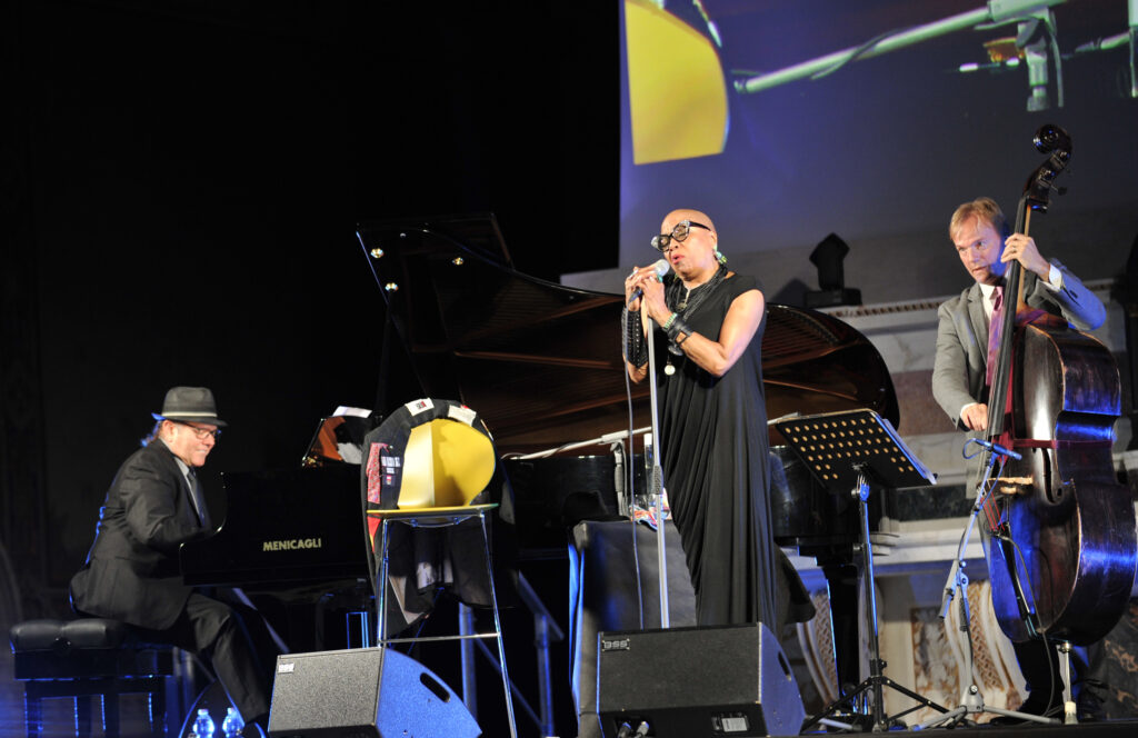 Conversazioni 2016   Dee Dee Bridgewater 7 1024x664