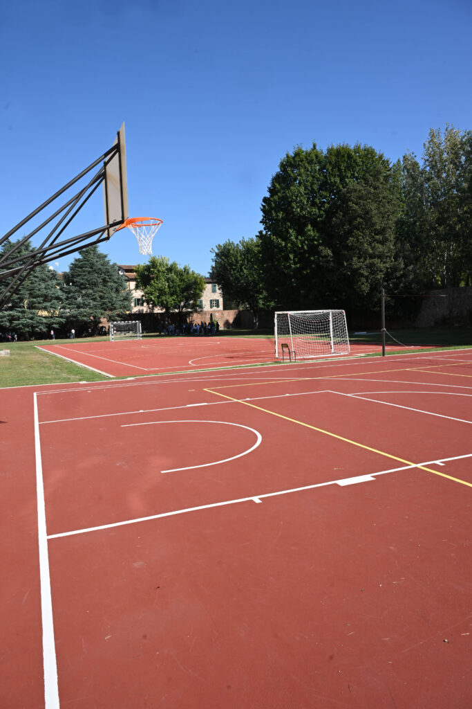 Campi Sportivi Della Scuola Media Carducci 6 683x1024