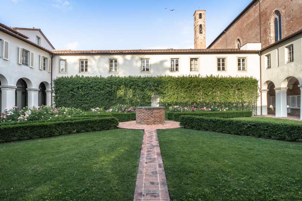 Complesso Di San Francesco La Chiesa E I Chiostri 14