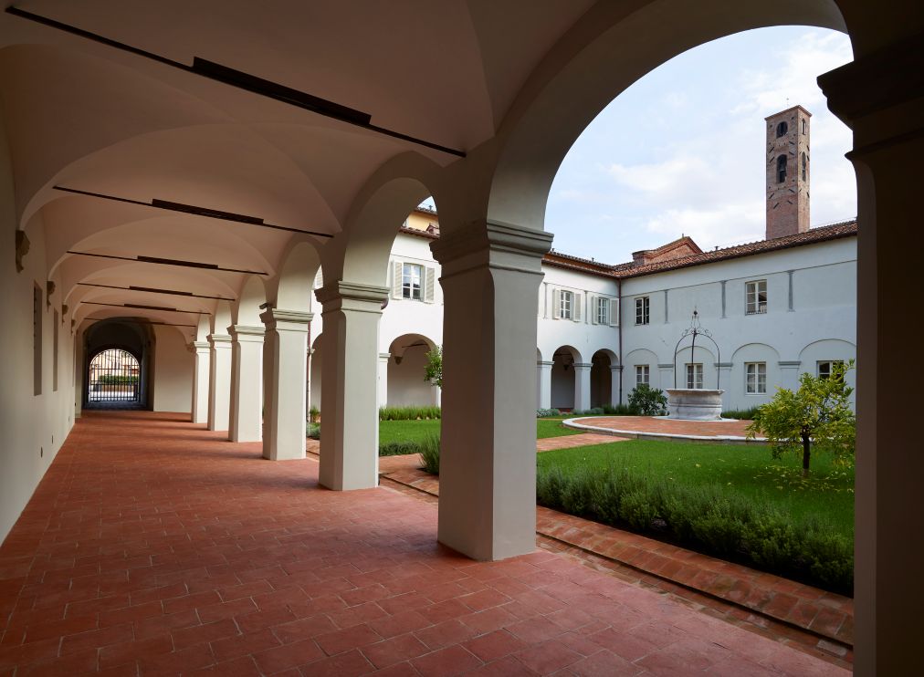 Complesso Di San Francesco La Chiesa E I Chiostri 59