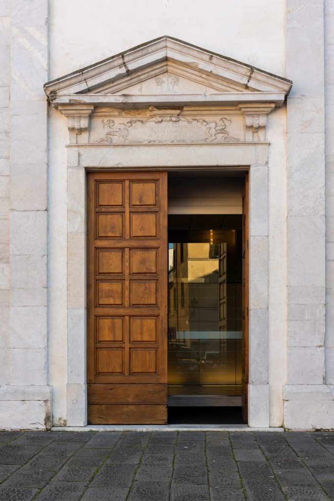 La Biblioteca IMT Nella Chiesa Di San Ponziano 1 683x1024